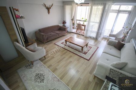 Opima Emlaktan Ocaklarda 8 Yaşında Satılık Dublex Daire