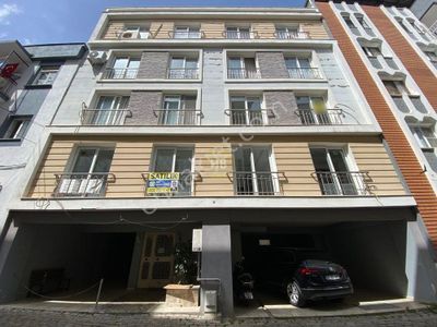 Hb'den 2+1 Satılık Daire, Doğalgaz, Balkon, Asansör, Otopark