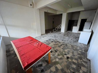 Sultanbeyli Battalgazi Mah. Devlet Hst. Yakınında Kiralık Dükkan