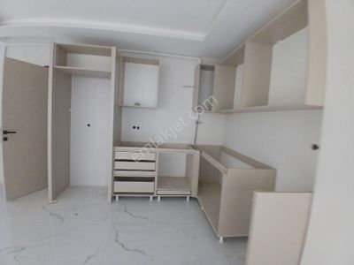 Zerdalilik'te Sıfır Binada En Genis Dublex Kapalı Otoparklı