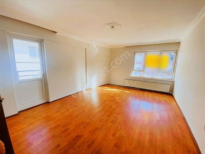 Nato Yolu Cadde Yakını Düzlükte Katta Satılık 3+1 Daire !!!