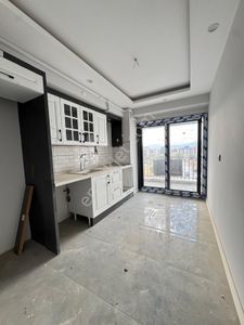 Zeki Emlak'tan Muradiye'de 3+1 Çift Cephe Sıfır Satılık Daire