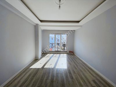 Altınova Mahallesinde 2200 000 Krediye Uygun Sıfır 2+1