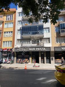 Orhan Oğuz Cad Üzerinde Arakat 2+1 Kiralık Daire