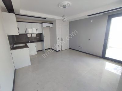 Efeler Mahallesi'nde 80 M2 2+1 Sıfır Daire