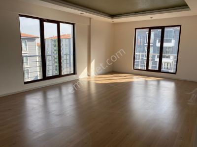 Coldwell Banker Safir'den Yakınca Da 3+1 Kiralık Daire