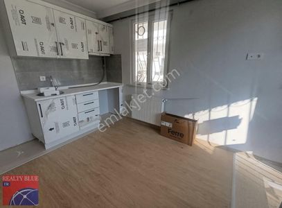 Sultanbeyli Mimar Sinan Mahallesi 2+1 Kiralık Ters Dubleks Daire