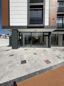 Akkaya İnşaattan Mükemmel Konumda 230 M2 Dükkan