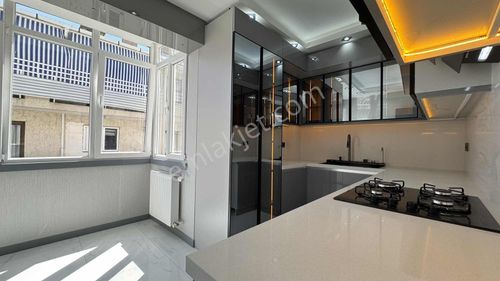 Baven'den Emsalsiz İşçilikte Köşe Konum 3+1 Arakat Daire