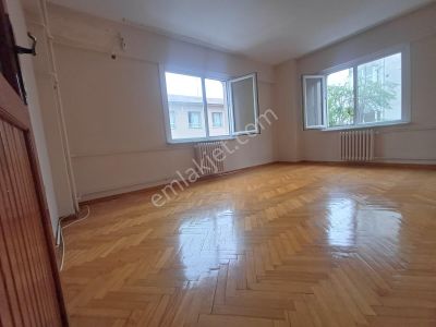 Fatih Aksaray Mah. Gür Sitesinde 3+1 Otoparklı Bakımlı Kiralık Daire Osmanlı Emlak