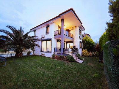 Konut-Villa