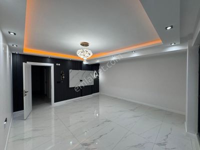 Şarhöyük Mahallesinde Satılık 2+1 Sıfır Daireler