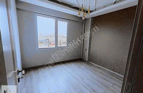 Yeni Cezaevi Civarı Satılık 2+1