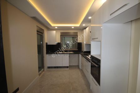 Konyaaltı Konaklar Bölgesinde Ultra Lüks Sitede 7+1