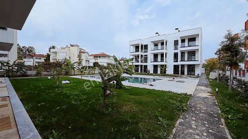 Sıfır Belek'te 1+1 Havuzlu Site İçerisinde Lüks Konseptli Daire