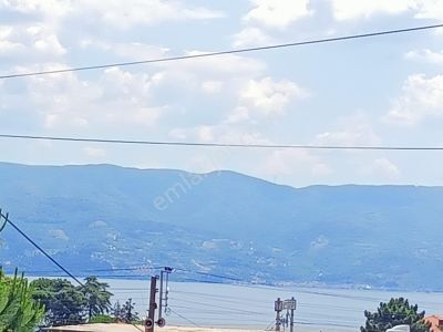 Körfez Kirazlıyalı Mah.de Deniz Manzaralı 341 M2 Köşe Başı Satılık Konut Arsası