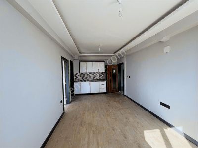 Lavınıa'dan Havuzlu Satılık Daire