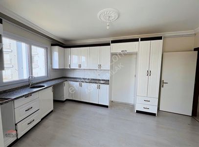 Boğaziçi Mahallesi Satılık 4+1 Daire