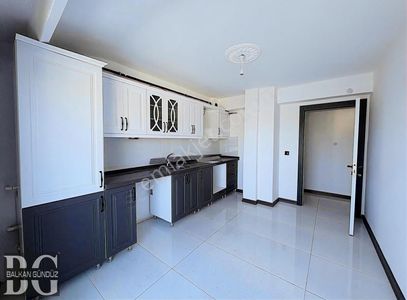 Balkan Gündüz'den Çamlıca Mahallesinde Lüks Dubleks Daire