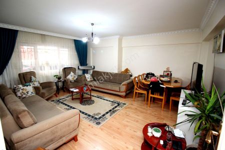 Emre Emlaktan Süvari Mahallesinde Geniş Yatırımlık 2+1 Satılık Daire