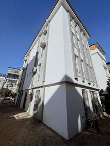 A K Mutludan Ahatlıda Arakat Balkonsuz Eşyalı 2+1 Stüdyo Daire