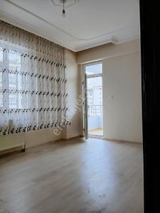 Newroz Park Karşısında 3+1 Satılık Daire!!