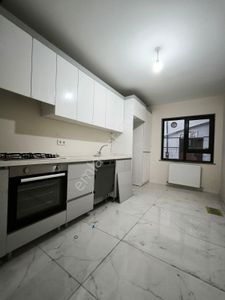 Etimesgut Merkezde Tren Karşısı Sıfır Bina 2+1 Polat Emlaktan