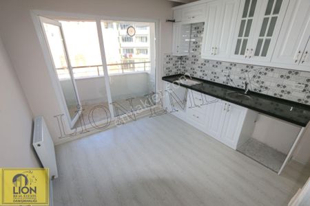 🟨⬛lıon Emlak'tan Masrafsız,balkonlu, Geniş 2+1 Satılık Daire⬛🟨