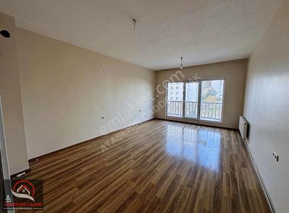 [acg]çaydaçıra Mh Kayaşehir Tokiler'de Ara Kat 3+1 Kiralık Daire