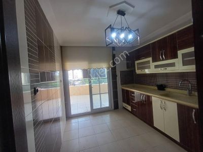 Erdemli Hastane Caddesi'nde Krediye Uygun 3+1 Daire