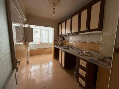 Uyanış Mahallesi'nde Dudluk Metro Yakını 3+1 Daire!