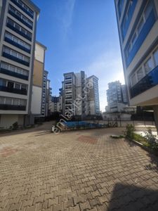 Güzeloba Mah 1+1 Havuzlu Güvenlikli Daire