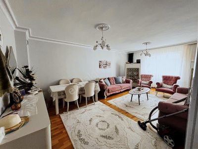 Zaferde Satılık Fırsat Ara Kat Daire