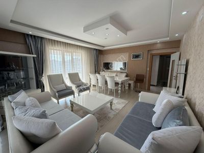 Mevsim Gayrimenkulden Ataşehir Kiralık 3+1 Eşyalı Lüks Yeni Daire