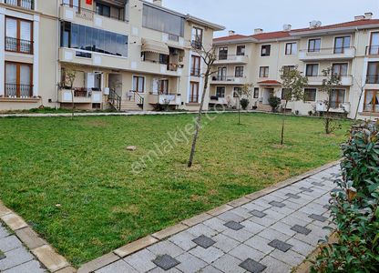Serdivan Yazlık Mah. Begonya Sitesi 2. Kat Bakımlı 2+1 Satılık