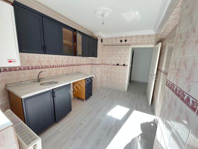 (1120) Keçiören Osmangazi Caddesi Üzerinde Satılık Boş 4+1 Dubleks!!!