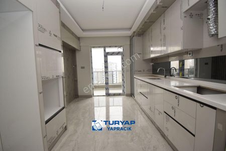 Turyap Yapracık 'tan Merkezi Lokasyonda Satılık 3+1 Sıfır Daire