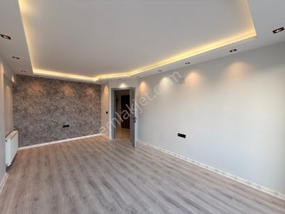 K.evren Bulvar Üzeri İçi Full Yapılı Daire