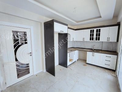 Fuar Arkası 2.5+1=satılık Daire