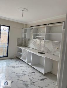 Ege Emlak'tan Yeni Mahalle De 3+1 Kiralık Sıfır Daire