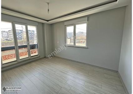 Sancaktepe Abdurrahmangazi Mah Butik Sitede 2+1 Daire