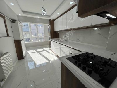 Eviva'dan Elvan Mah. Ön Cephe 3+1 Full Yapılı Satılık Daire