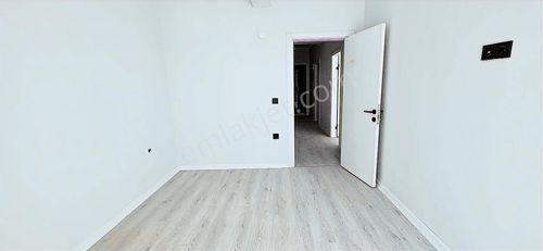 Sancak'tan Fırsat Gömeç/kemalpaşa Mahallesi'nde Satılık Daire