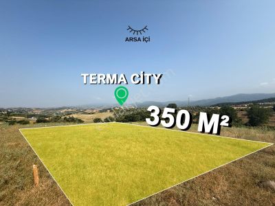 Yalova Akköy'de Satılık 350m2 Villa İmarlı Arsa