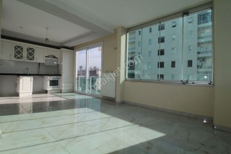 Aslan'dan Mezitli Nin Kalbinde Doğalgazlı Kiralık 3+1 Daire