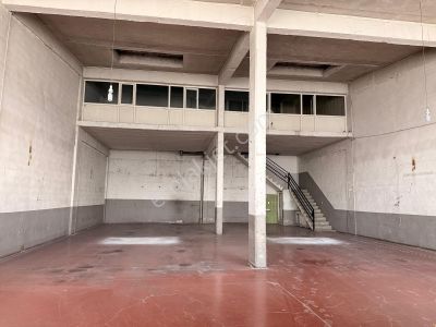 Otosansitte Çift Dükkan Kiralık İş Yeri