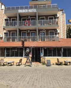 Turpa'dan Menderes Gümüldürde Satılık 19 Odalı Otel/cafe
