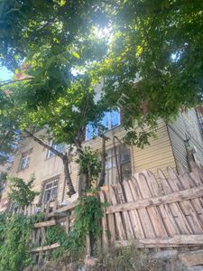 Pendik Orhangazide Acil Satılık Uygun Kelepir 3 Katlı Bina Ve Arsası