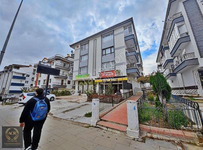 Acr'den Cadde Üzeri Cepheleri Açık 3.5+1 130m2 Fırsat Dairesi