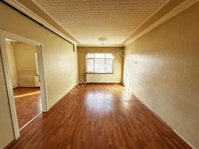 Tuna Gayrimenkul'den // Satılık Merkezde Satılık Ara Kat 3+1